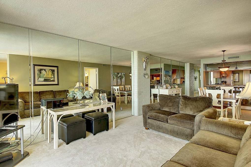 Sunrises And Ocean Views In This 2 Bedroom 2 Bath Порт-Аранзас Экстерьер фото