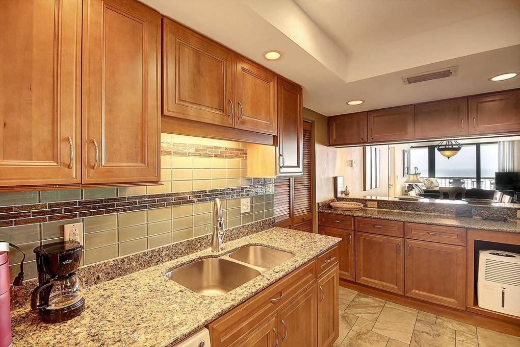 Sunrises And Ocean Views In This 2 Bedroom 2 Bath Порт-Аранзас Экстерьер фото