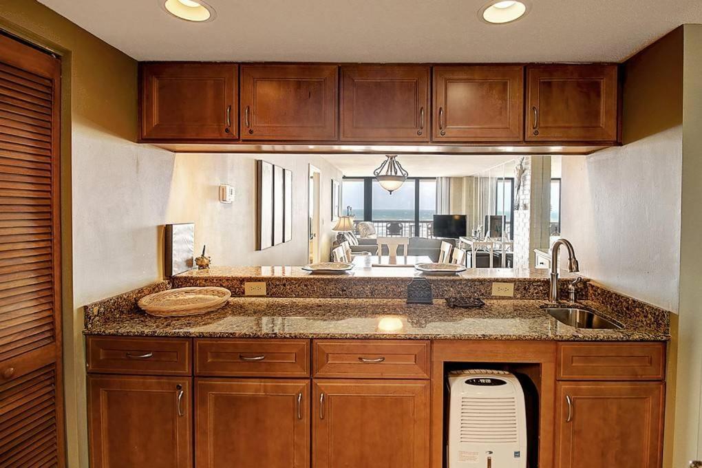 Sunrises And Ocean Views In This 2 Bedroom 2 Bath Порт-Аранзас Экстерьер фото